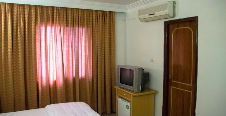 Oyo 539 Hotel Pearl Inn Bangalore Exteriör bild